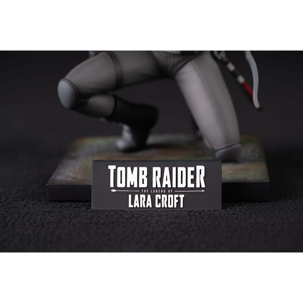 Tomb Raider statuette PVC The Legend of Lara Croft 19 cm